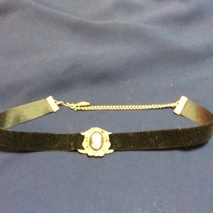 Velvet Choker